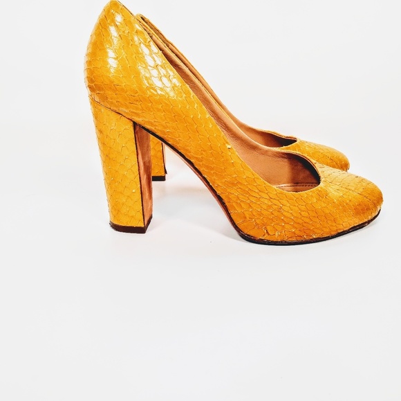 Crazy cool yellow leather J.Crew chunky heels! - Picture 5 of 8